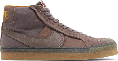 SB Zoom Blazer Mid Premium Plus