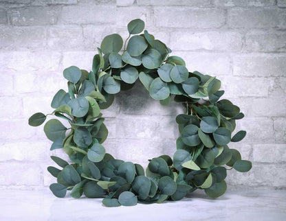 20" Eucalyptus Wreath