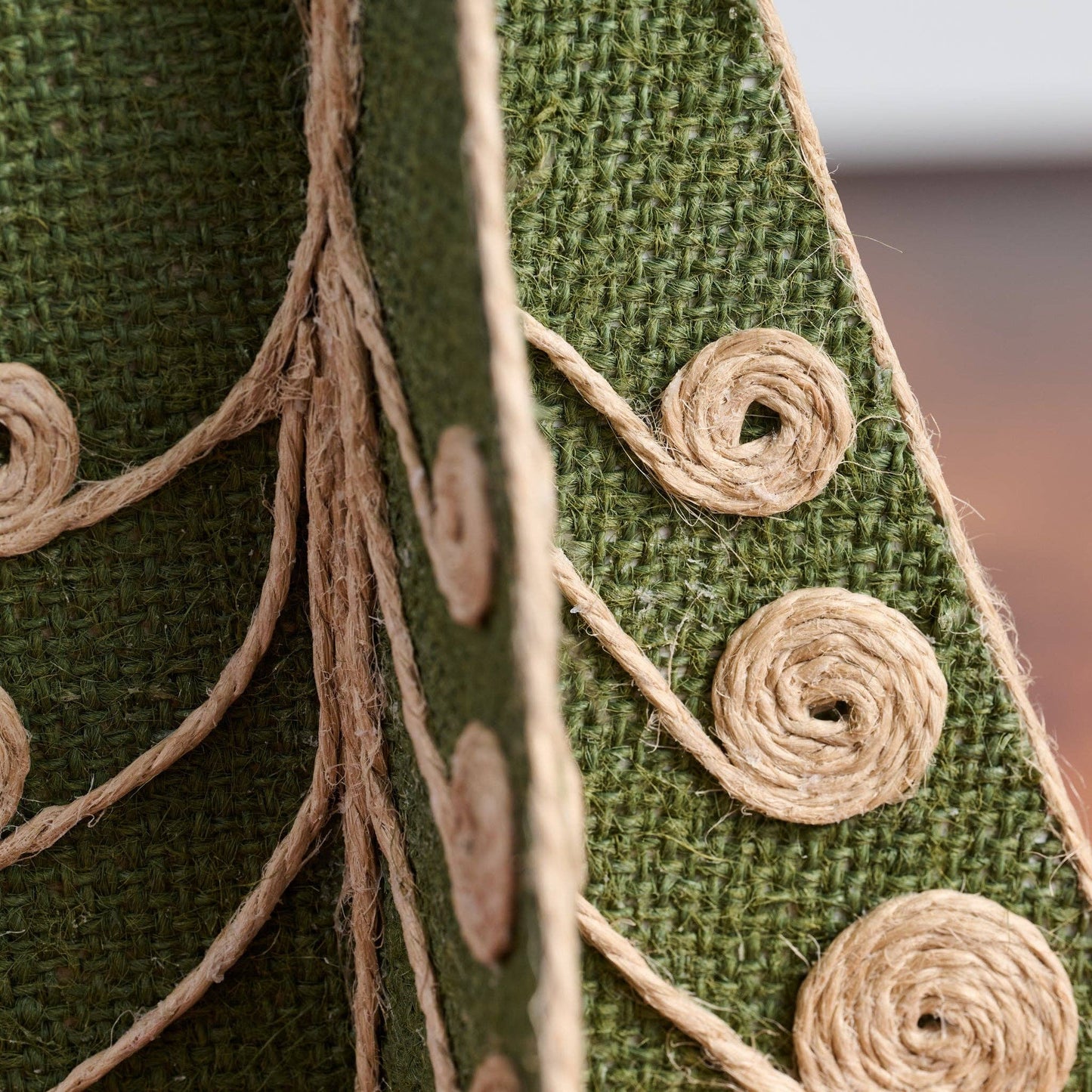 Jolly Jute Tree - 8"